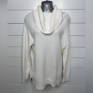 Women’s M Ivory Cowl Neck Sweater